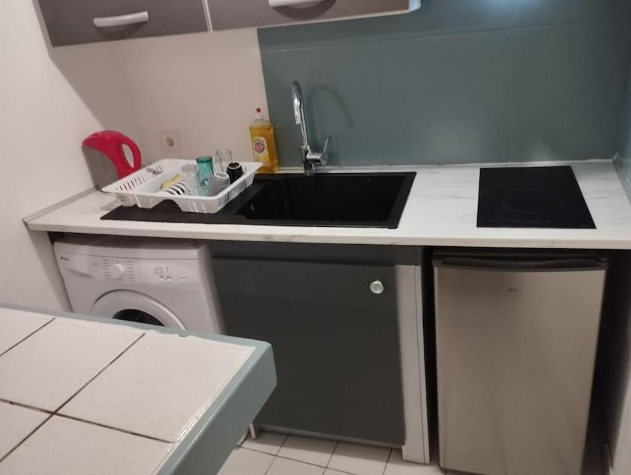 Studio Equipe Proche Aeroport Paris Cdg Apartment Vemars Bagian luar foto